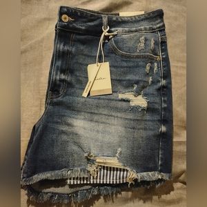 Kancan Size 20 shorts